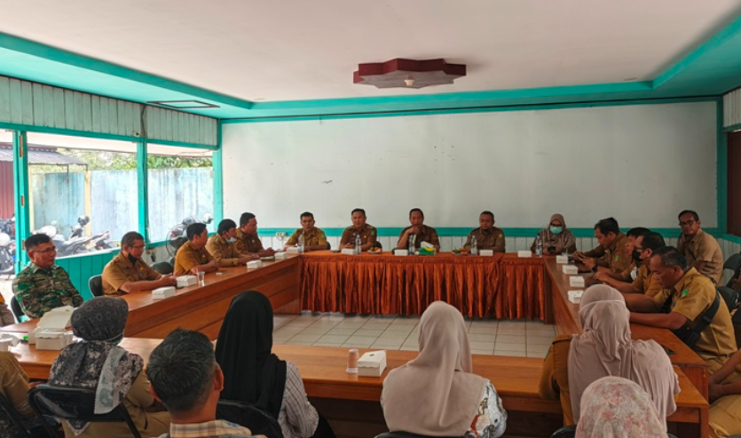Bupati Sukamara Berkantor di Kelurahan Padang, Serap Langsung Aspirasi Warga